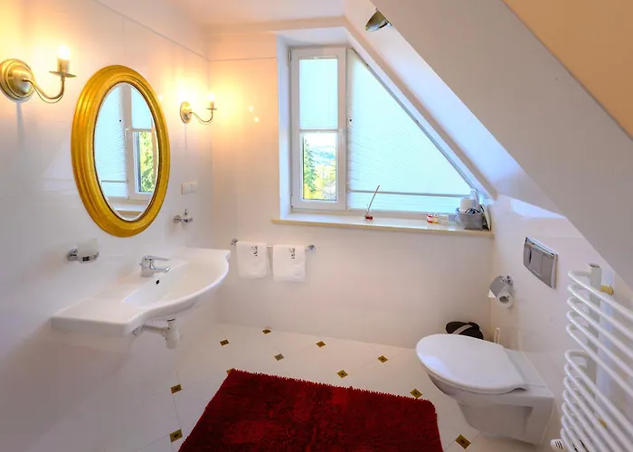 Park Oda ve Kahvaltı 3*